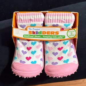 Skidders Kids Pink Heart SkidProof Shoes - Size 8